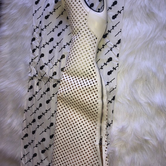 New peep toe boot with heel. - Picture 4 of 5